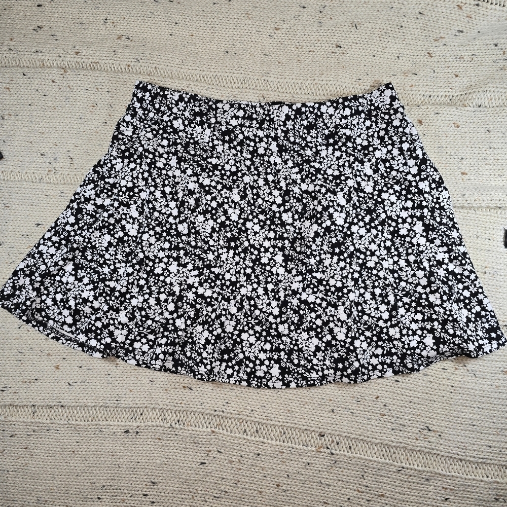 Floral Black and White Women's Skirt